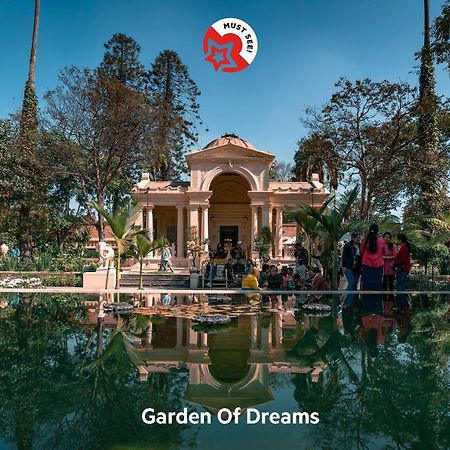 Hotel Crossroads Κατμαντού Εξωτερικό φωτογραφία